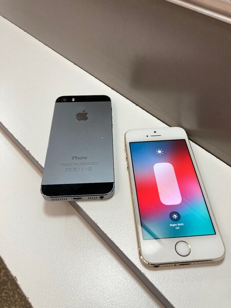 Pre-owned iPhone 5s