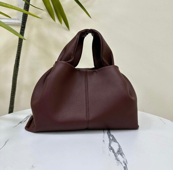 Sac à main élégant en cuir