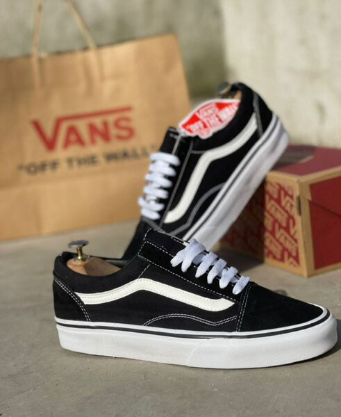 Van's authentic velours