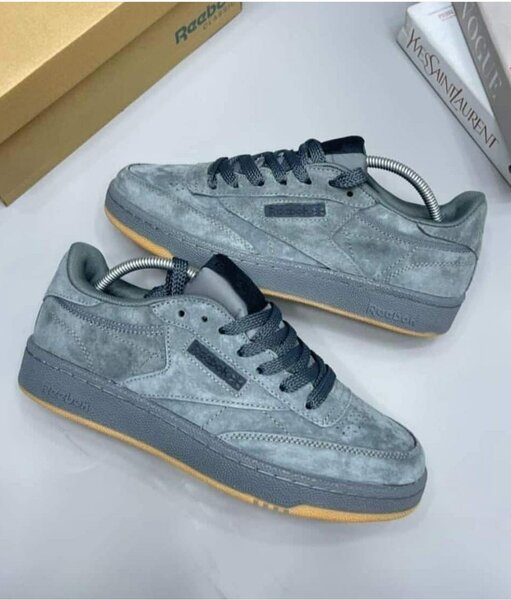 REEBOK