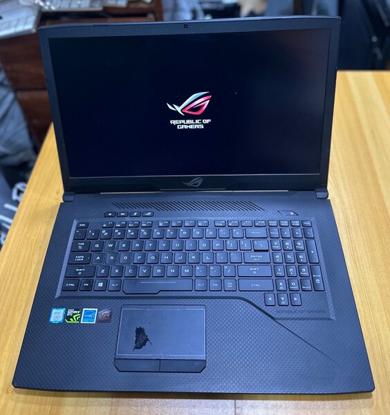 asus rog strix gl703gm core i7 8th génération