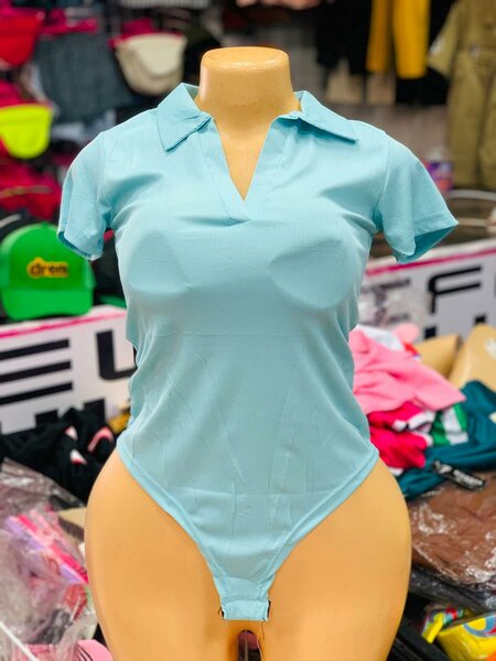 Pin down Tops