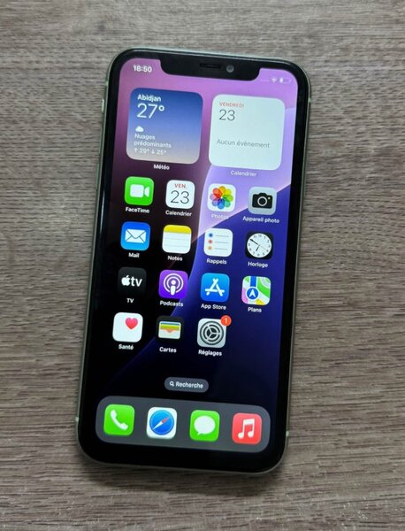 iPhone XR