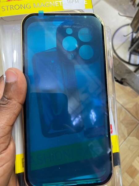 iPhone 360 cover