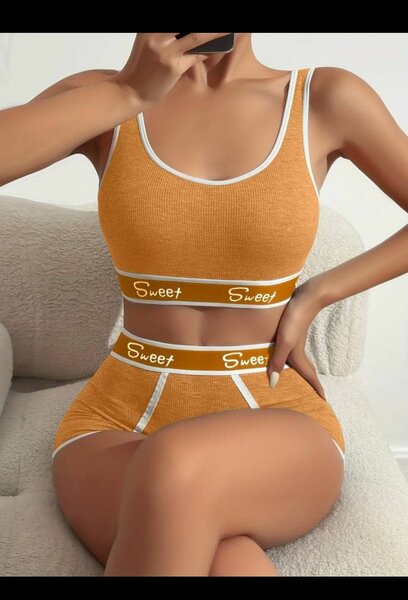 Chic lingerie