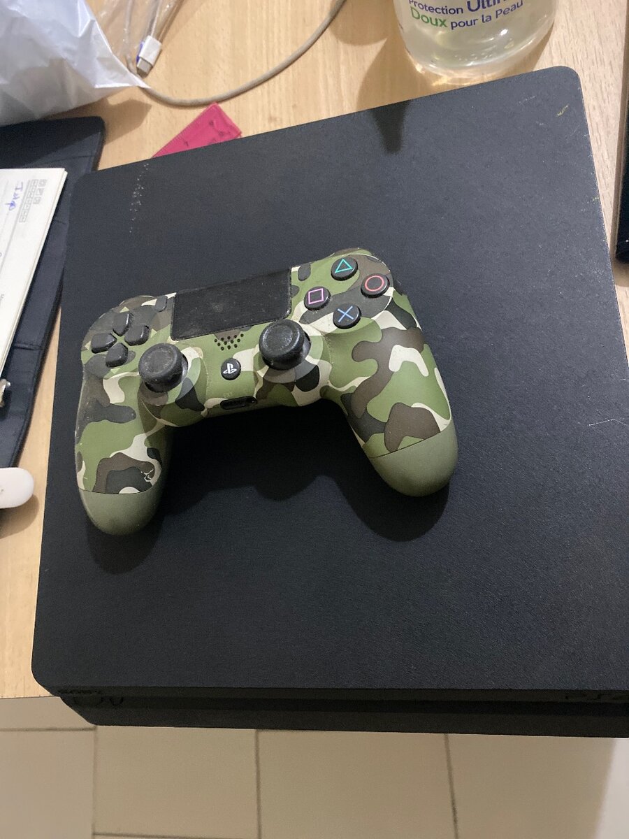 PS4 Slim