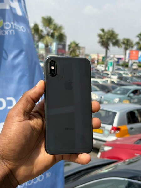 iPHONE  X 64GB FACE ID ERROR AVAILABLE