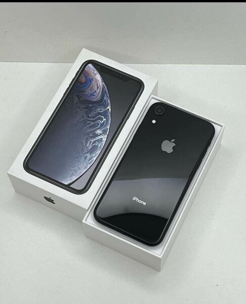 iPhone XR