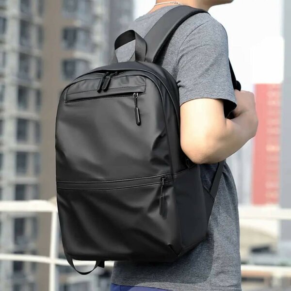 Sac à dos élégant polyvalent