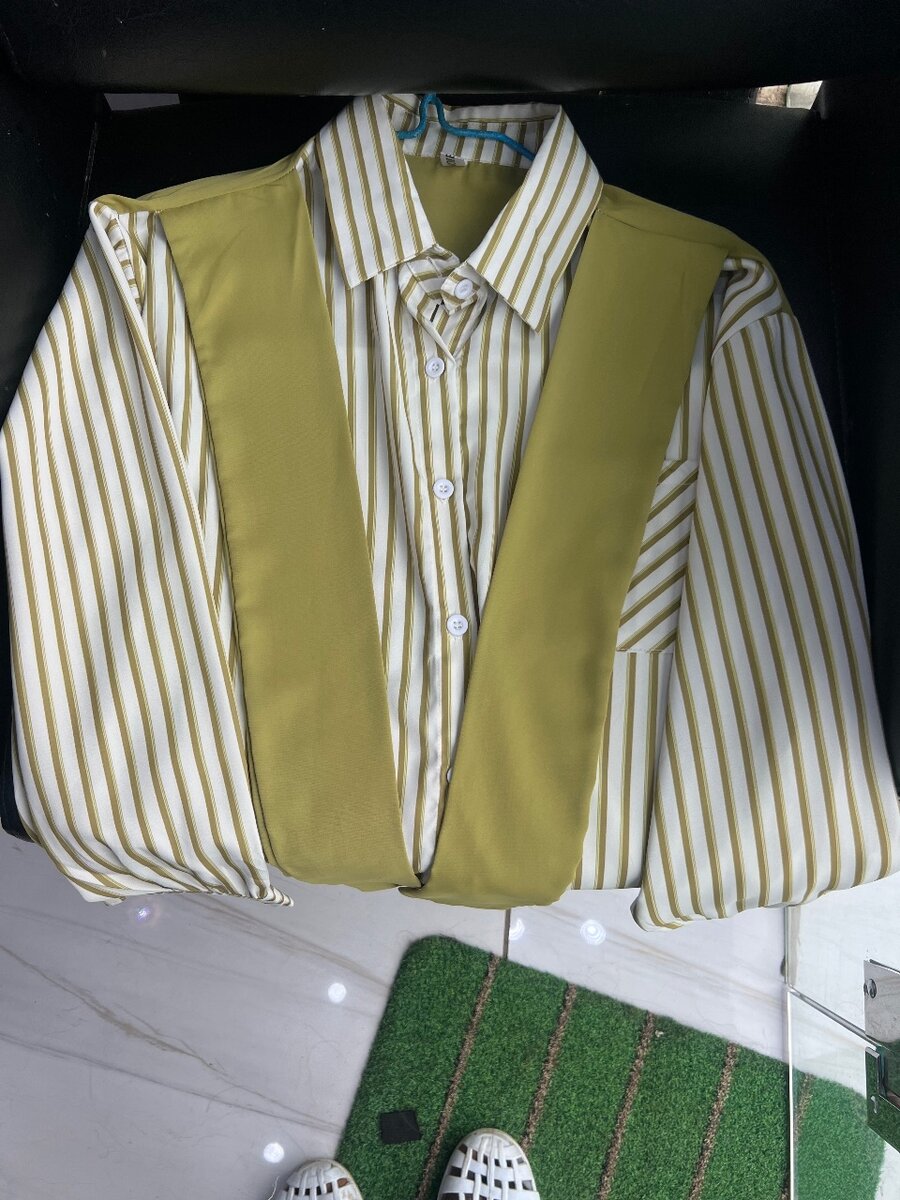 Chemise élégante en satin