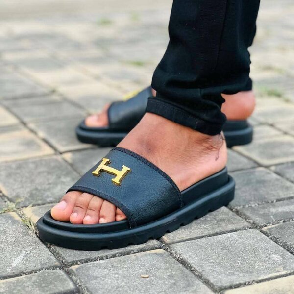 Sandales
