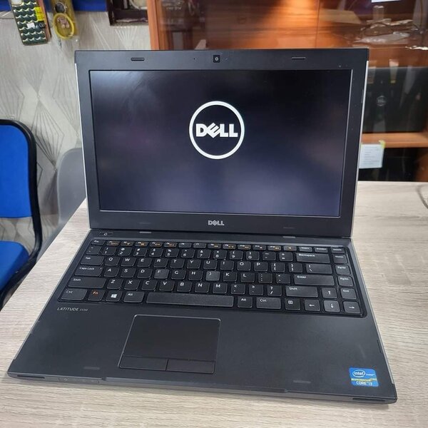 Dell Latitude 3330