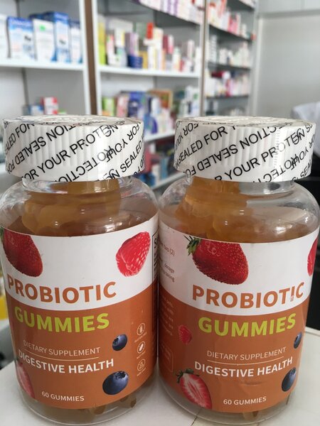 Probiotic gummies