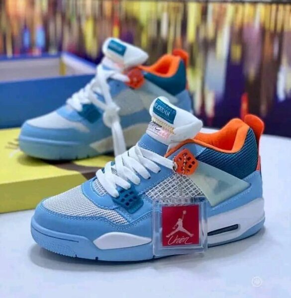 Jordan 4