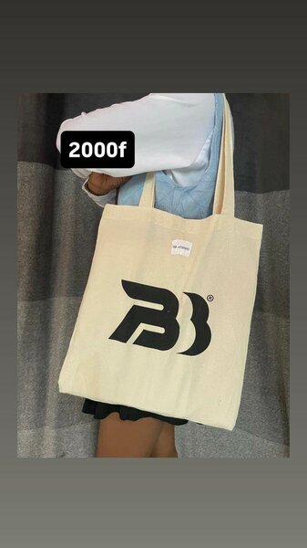 Tote bags