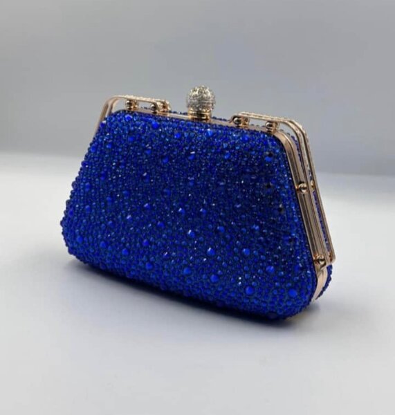 CLUTCH PURSE
