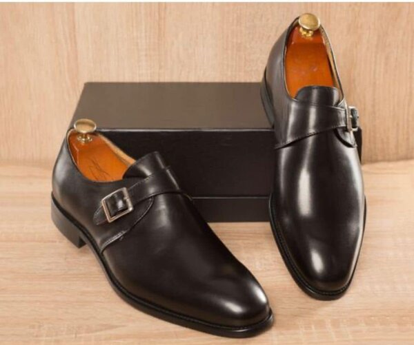 Bottes en cuir noir classique