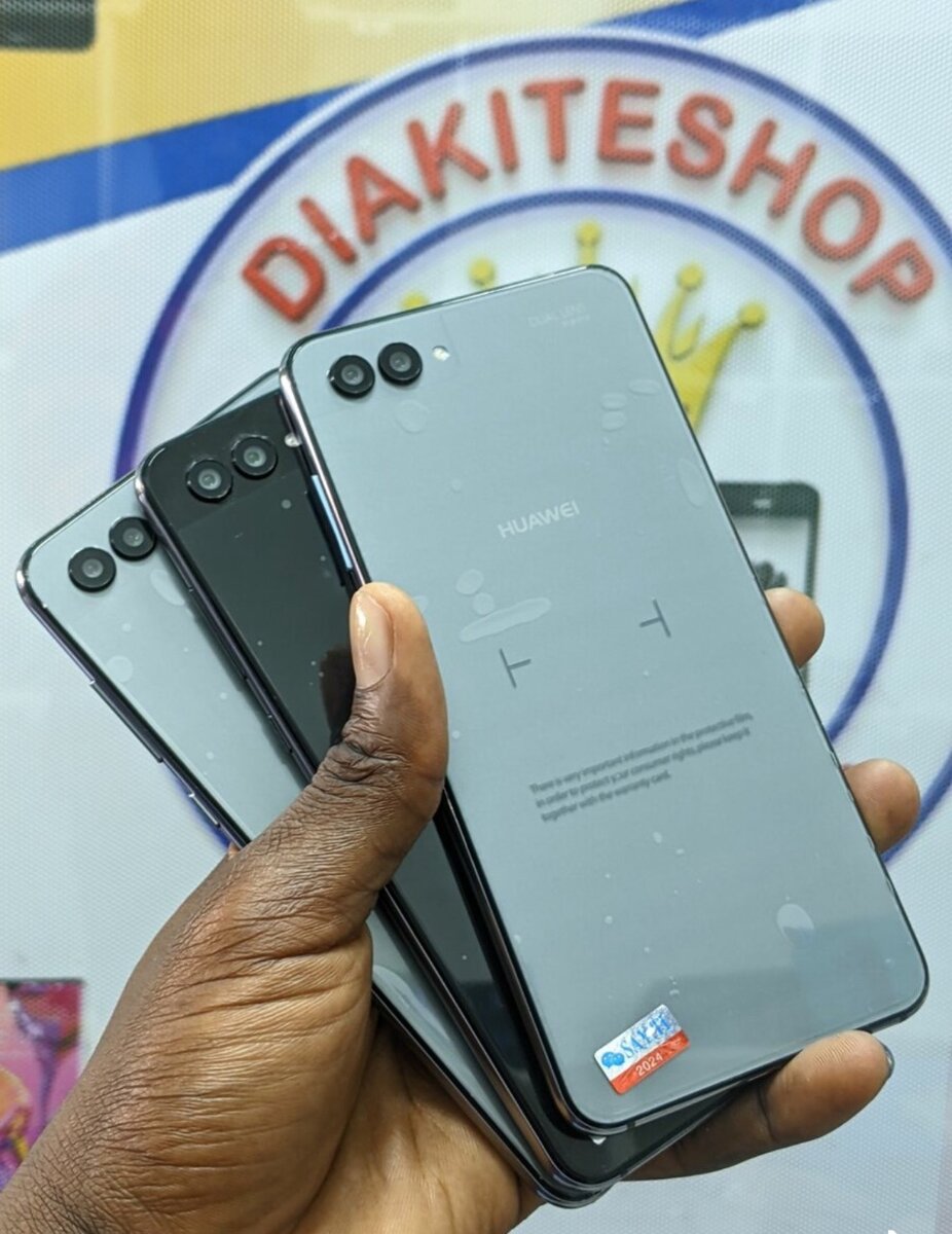 Huawei Nova 2S (256GB-8RAM)