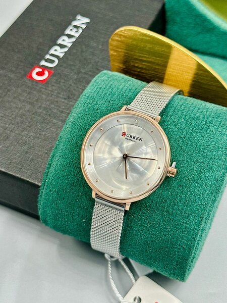 Montres Élégantes CURREN