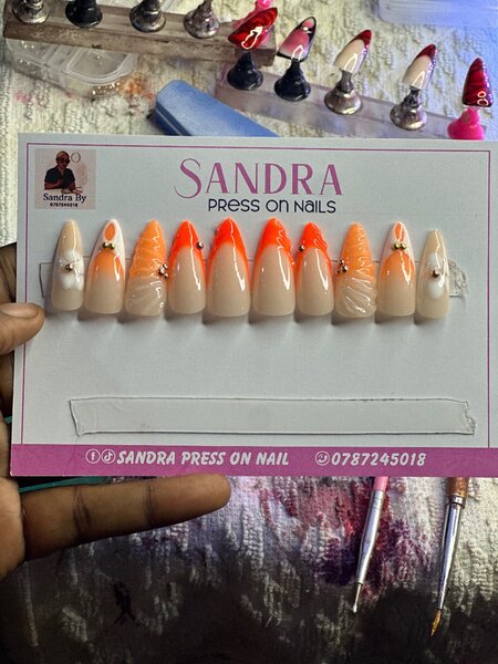 Press on Nail