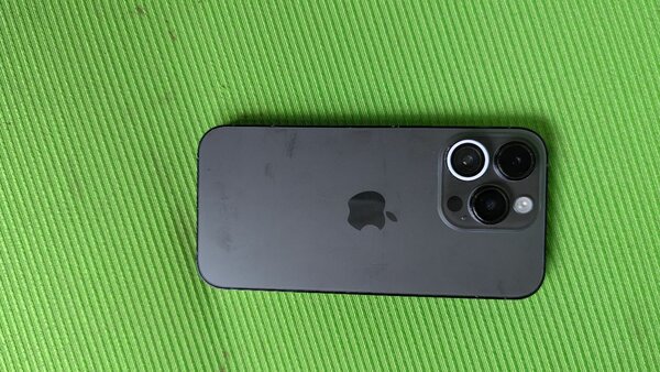 iPhone 14 pro.