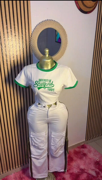 Ensemble T-shirt et Pantalon Cargo