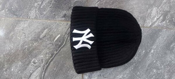 Bonnets neuves
