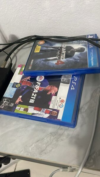 PS4 FAT