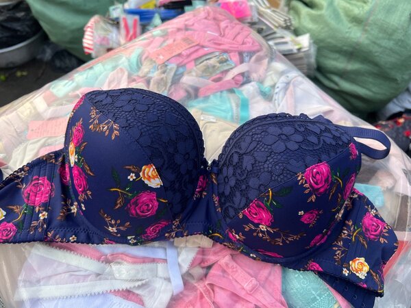 Binnys Brazziers