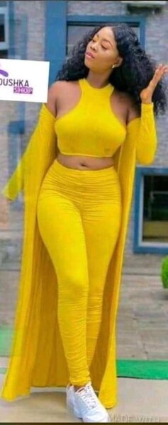 Robe disponible