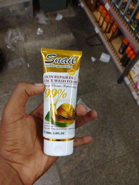 Mousse nettoyante visage Snail
