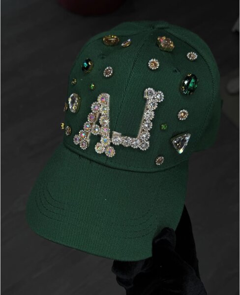 Green hat