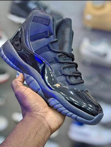 Jordan 11