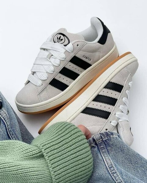 Adidas campus