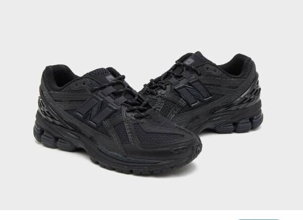 New balance sneaker