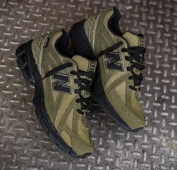 New Balance 1906 R