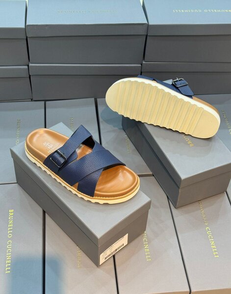 Sandales en cuir homme élégantes