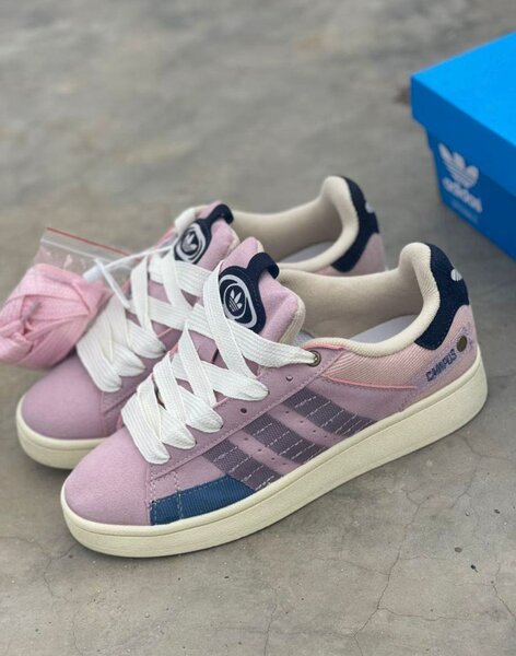 Adidas campus