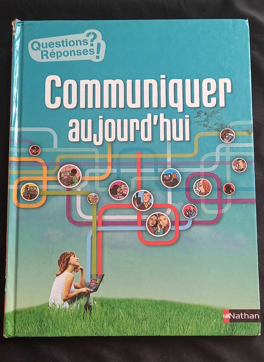 Livre 'Communiquer Aujourd'hui'
