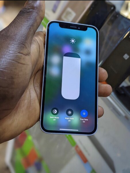 ROGGER IPHONES