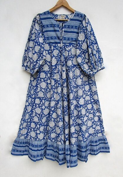 Straight dress
