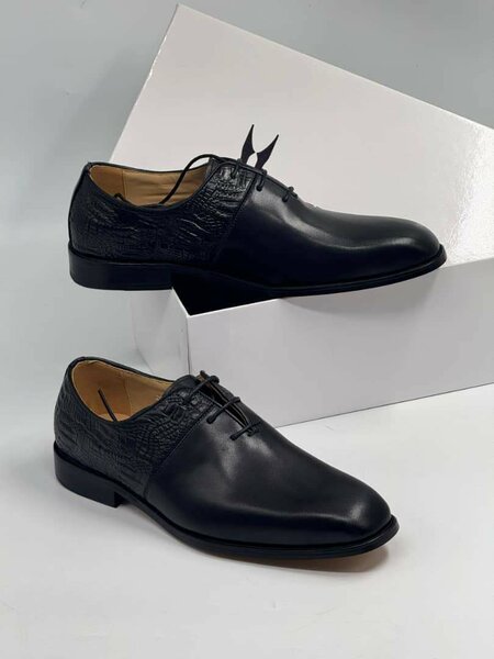 LACE SHOES