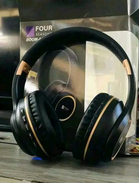 Four seasons Boom Four