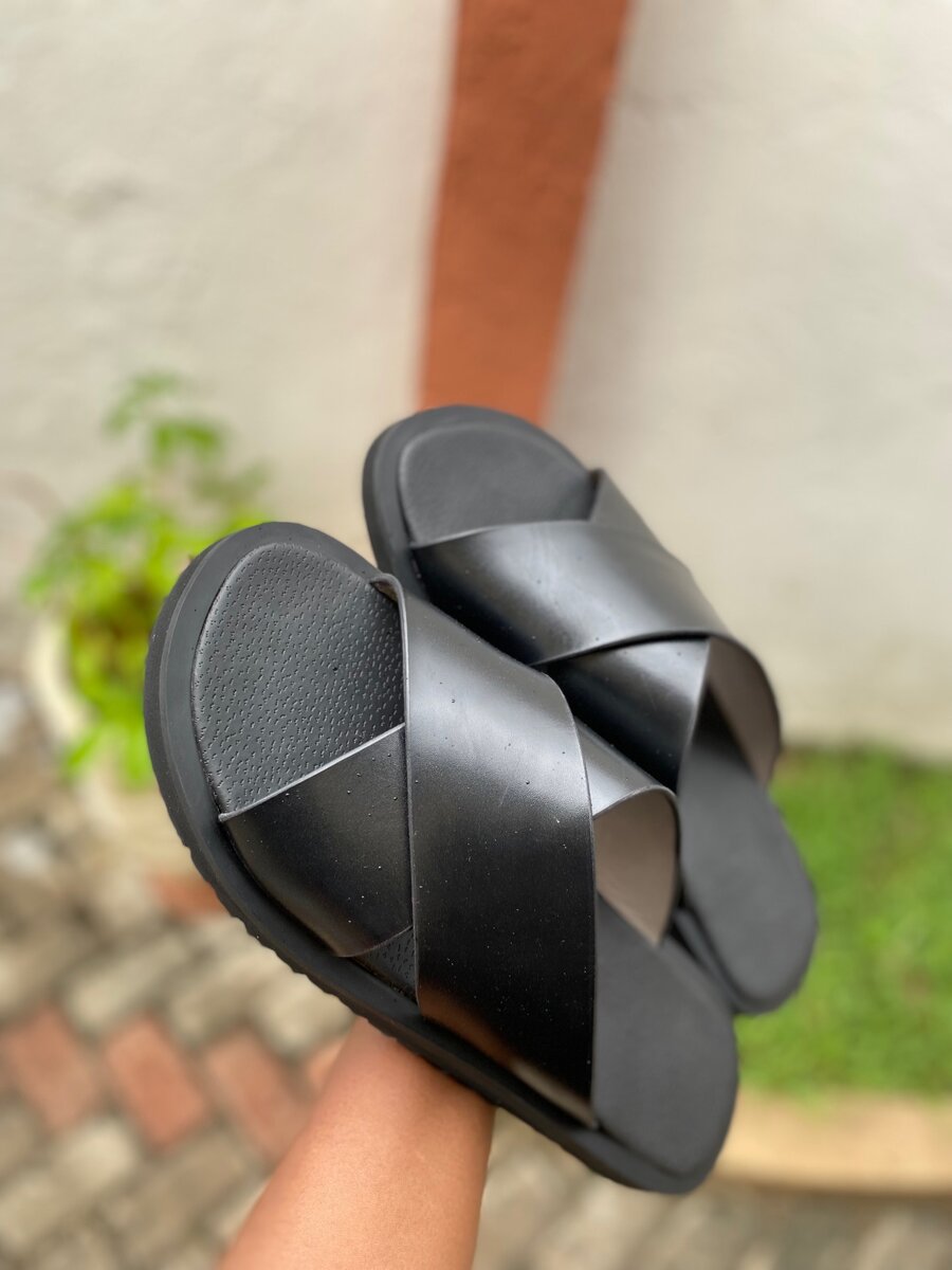 Overlapped straps