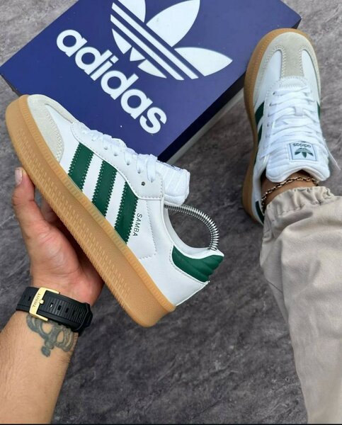 Fashion sneakers