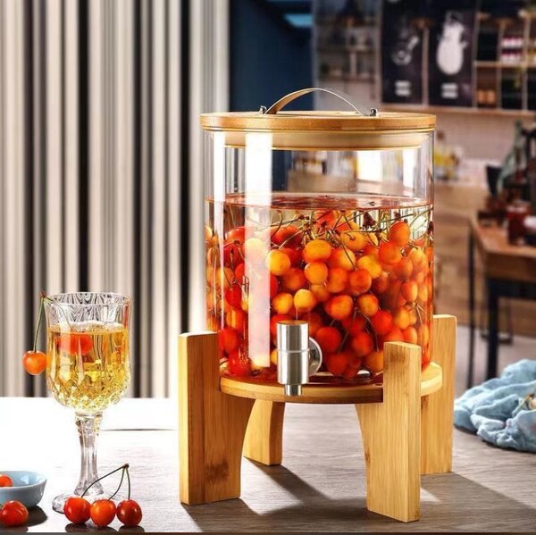 Distributeur de jus