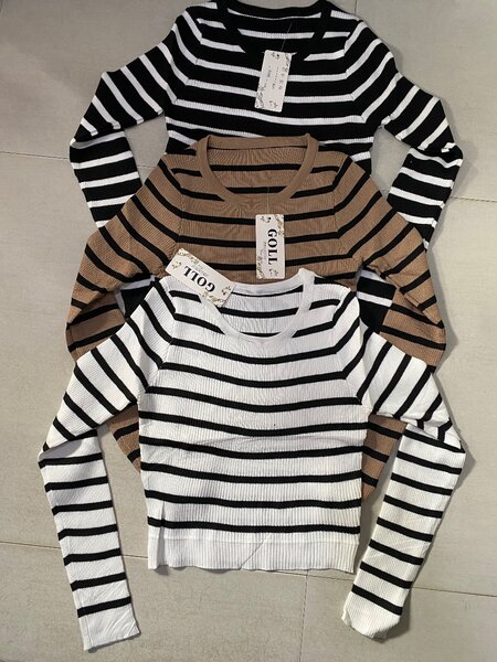 Knitted tops