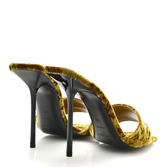 EGO heels