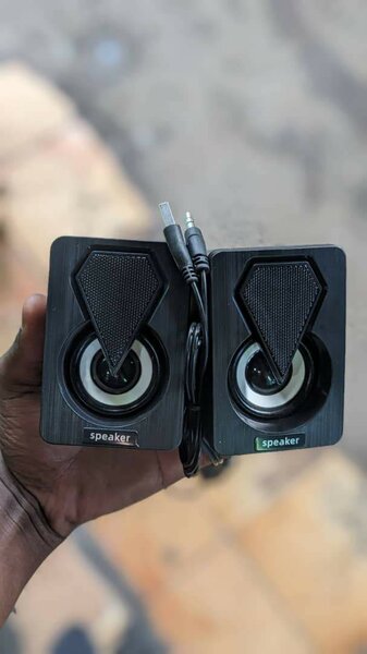Min laptop speakers
