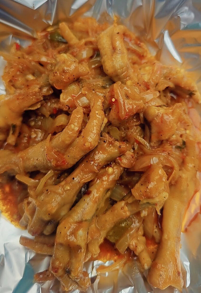 Pattes de poulet épicées